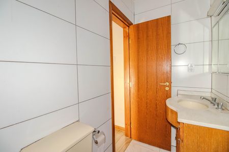 Apartamento para alugar com 62m², 2 quartos e sem vaga Apartamento para alugar com 62m², 2 quartos e sem vagaBanheiro