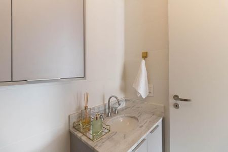 Apartamento à venda com 54m², 2 quartos e 1 vagaBanheiro Social 