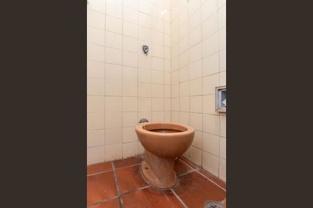 Casa à venda com 250m², 4 quartos e 2 vagasBanheiro 2