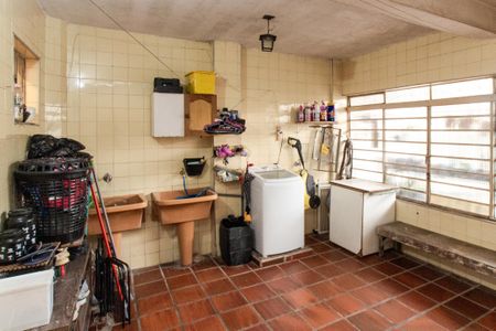 Casa à venda com 250m², 4 quartos e 2 vagasÁrea de Serviço