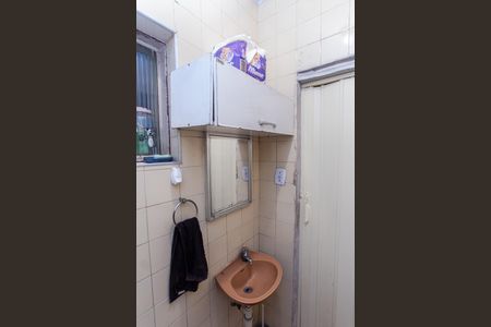 Casa à venda com 250m², 4 quartos e 2 vagasBanheiro 2