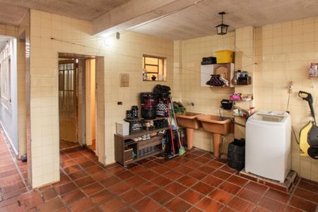 Casa à venda com 250m², 4 quartos e 2 vagasÁrea de Serviço