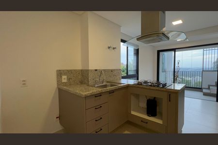 Apartamento à venda com 97m², 2 quartos e 2 vagas Apartamento à venda com 97m², 2 quartos e 2 vagasCozinha