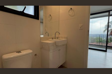 Apartamento à venda com 97m², 2 quartos e 2 vagas Apartamento à venda com 97m², 2 quartos e 2 vagasBanheiro da Suíte 1