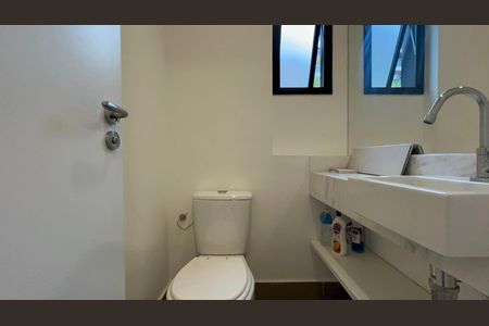 Apartamento à venda com 97m², 2 quartos e 2 vagas Apartamento à venda com 97m², 2 quartos e 2 vagasLavabo