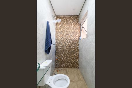 Casa de condomínio à venda com 76m², 2 quartos e 1 vagaBanheiro Social