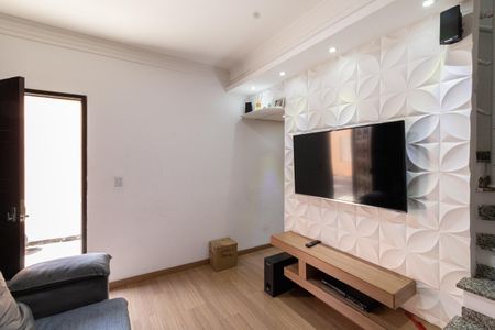 Casa de condomínio à venda com 76m², 2 quartos e 1 vagaSala