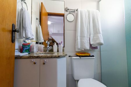 Casa de condomínio à venda com 65m², 2 quartos e 1 vaga Casa de condomínio à venda com 65m², 2 quartos e 1 vagaBanheiro 1