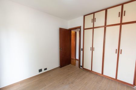 Apartamento para alugar com 110m², 3 quartos e 2 vagasQuarto 2
