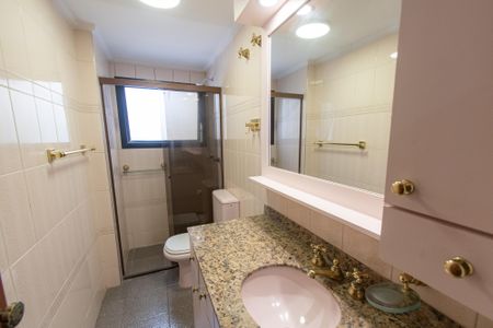 Apartamento para alugar com 110m², 3 quartos e 2 vagasBanheiro
