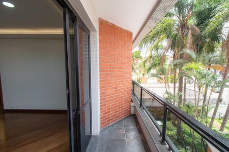 Apartamento para alugar com 110m², 3 quartos e 2 vagasVaranda