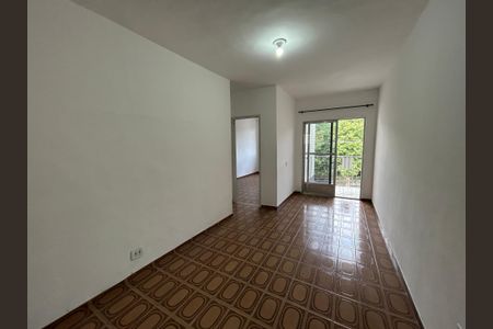 Sala de apartamento para alugar com 2 quartos, 65m² em Vila Valqueire, Rio de Janeiro