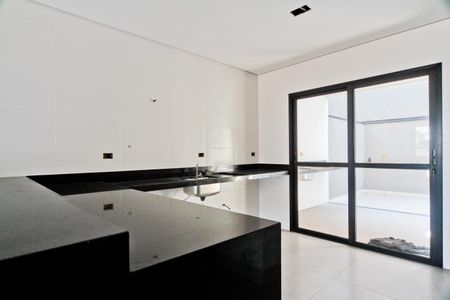 Casa à venda com 150m², 3 quartos e 3 vagasCozinha