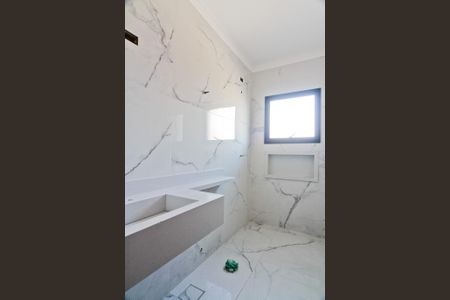 Casa à venda com 150m², 3 quartos e 3 vagasBanheiro da Suíte