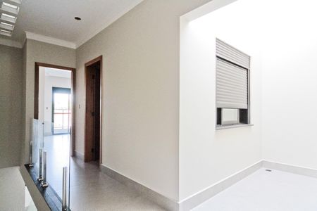 Casa à venda com 150m², 3 quartos e 3 vagasCorredor