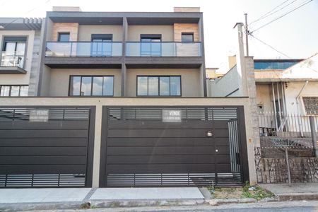 Casa à venda com 150m², 3 quartos e 3 vagasFachada