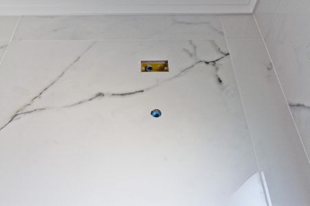 Casa à venda com 150m², 3 quartos e 3 vagasBanheiro da Suíte