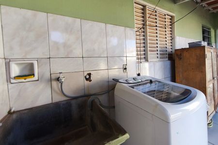 Casa à venda com 96m², 2 quartos e 10 vagasÁrea de Serviço