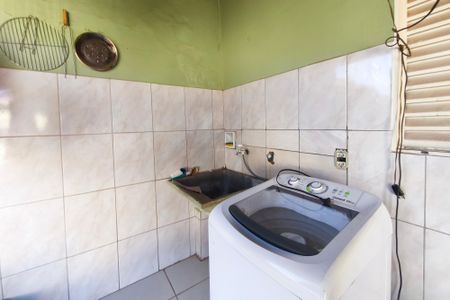 Casa à venda com 96m², 2 quartos e 10 vagasÁrea de Serviço