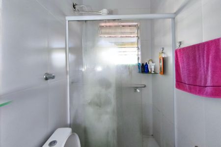 Casa à venda com 96m², 2 quartos e 10 vagasBanheiro