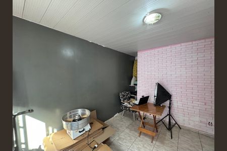 Casa de condomínio à venda com 150m², 2 quartos e 2 vagas Casa de condomínio à venda com 150m², 2 quartos e 2 vagasQuarto 2