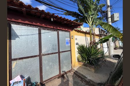 Casa de condomínio à venda com 150m², 2 quartos e 2 vagas Casa de condomínio à venda com 150m², 2 quartos e 2 vagasFachada