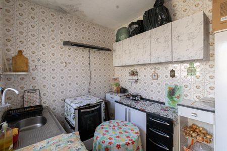 Casa à venda com 95m², 2 quartos e 1 vaga Casa à venda com 95m², 2 quartos e 1 vagaEdícula - Cozinha