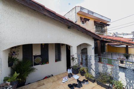 Casa à venda com 95m², 2 quartos e 1 vaga Casa à venda com 95m², 2 quartos e 1 vagaVaranda