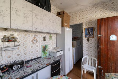 Casa à venda com 95m², 2 quartos e 1 vaga Casa à venda com 95m², 2 quartos e 1 vagaEdícula - Cozinha