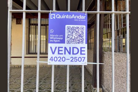 Casa à venda com 168m², 3 quartos e 2 vagasPlaca