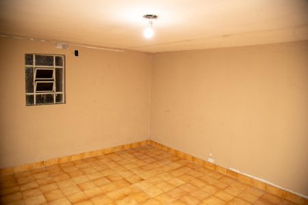 Casa à venda com 168m², 3 quartos e 2 vagasQuarto de Serviço