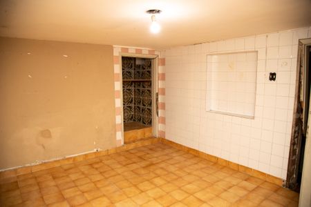 Casa à venda com 168m², 3 quartos e 2 vagasQuarto de Serviço