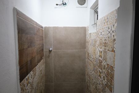 Casa para alugar com 30m², 1 quarto e sem vagaBanheiro