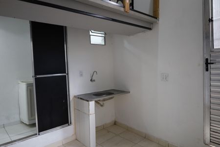 Studio de casa para alugar com 1 quarto, 30m² em Vila Marari, São Paulo