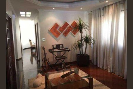 Casa à venda com 3 quartos, 256m² em Vila Formosa, São Paulo