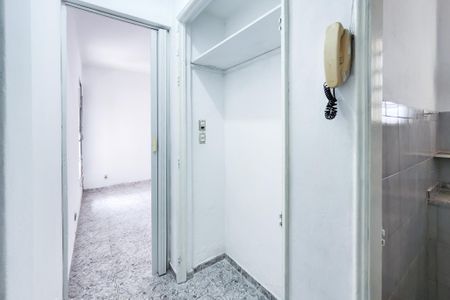Apartamento para alugar com 22m², 1 quarto e sem vaga Apartamento para alugar com 22m², 1 quarto e sem vagaCorredor