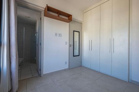 Apartamento à venda com 32m², 1 quarto e 1 vaga Apartamento à venda com 32m², 1 quarto e 1 vagaSuíte