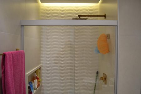 Apartamento à venda com 61m², 2 quartos e 1 vagaBanheiro da suíte