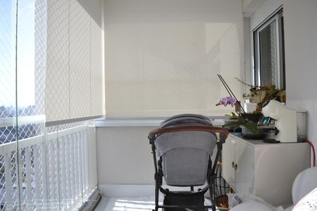 Apartamento à venda com 61m², 2 quartos e 1 vagaVaranda