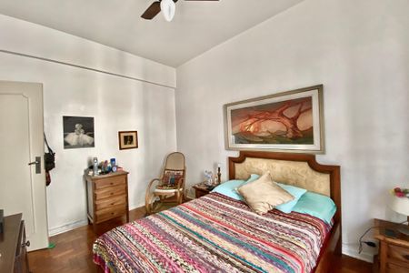 Apartamento à venda com 176m², 3 quartos e 1 vaga Apartamento à venda com 176m², 3 quartos e 1 vagaQuarto 2