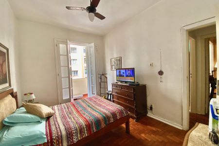 Apartamento à venda com 176m², 3 quartos e 1 vaga Apartamento à venda com 176m², 3 quartos e 1 vagaQuarto 2