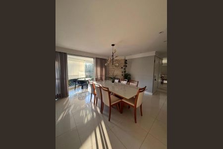 Apartamento à venda com 135m², 3 quartos e 3 vagas