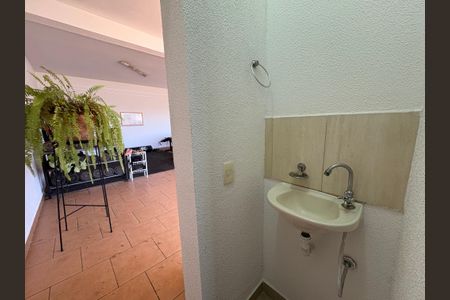 Casa à venda com 266m², 3 quartos e 3 vagasBanheiro Social