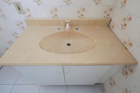 Casa à venda com 227m², 4 quartos e 2 vagas Casa à venda com 227m², 4 quartos e 2 vagasBanheiro 1