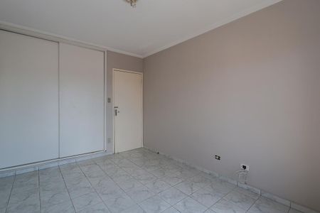 Casa à venda com 227m², 4 quartos e 2 vagas Casa à venda com 227m², 4 quartos e 2 vagasSuíte