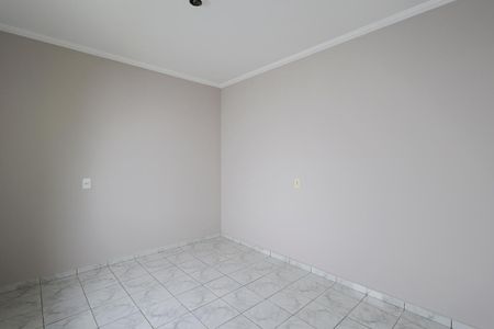 Casa à venda com 227m², 4 quartos e 2 vagas Casa à venda com 227m², 4 quartos e 2 vagasQuarto 2