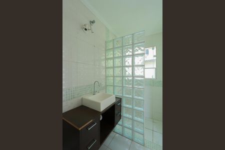 Casa à venda com 227m², 4 quartos e 2 vagas Casa à venda com 227m², 4 quartos e 2 vagasBanheiro da suíte