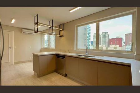 Apartamento à venda com 280m², 3 quartos e 3 vagas Apartamento à venda com 280m², 3 quartos e 3 vagasCozinha