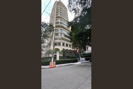 Apartamento à venda com 280m², 3 quartos e 3 vagas Apartamento à venda com 280m², 3 quartos e 3 vagasFachada