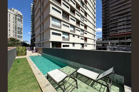 Studio para alugar com 26m², 1 quarto e sem vagaPiscina